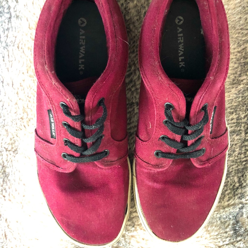 Red Airwalks, Men’s size 9